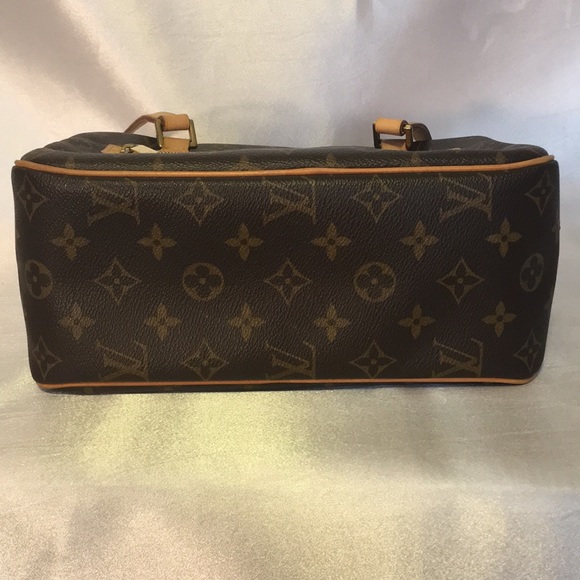Authentic Louis Vuitton Hand Bag - Picture 5 of 7